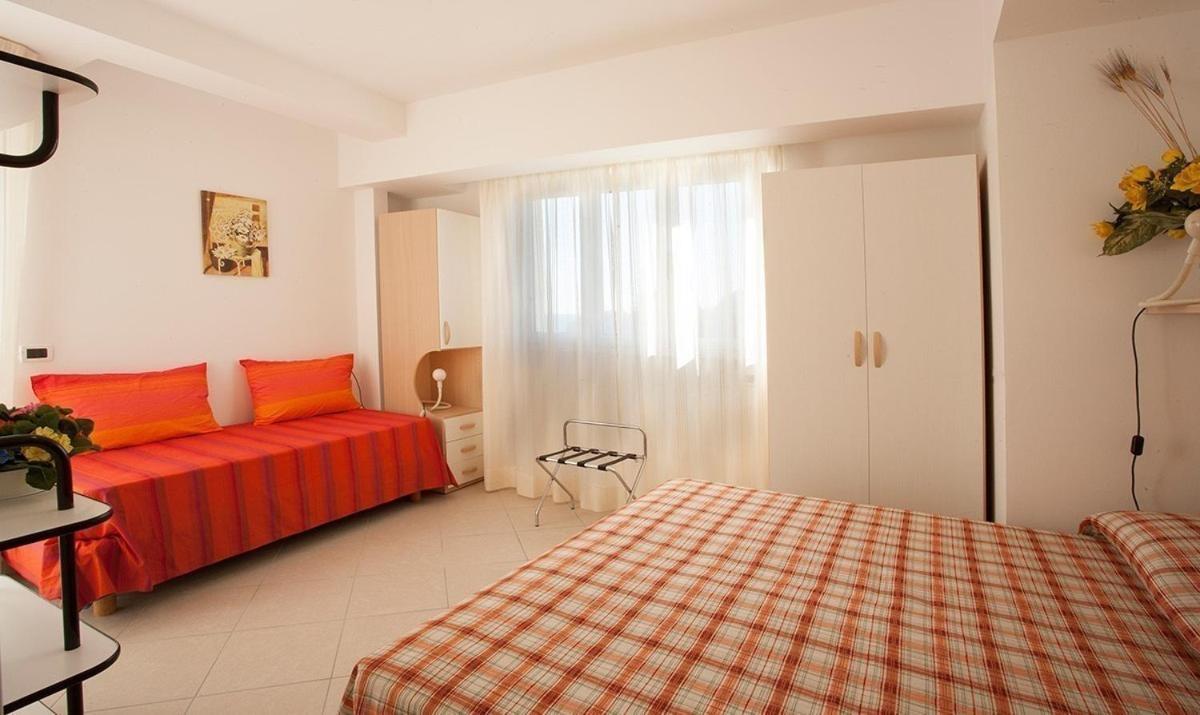 Casavacanze Internazionale Diano Marina Exterior foto