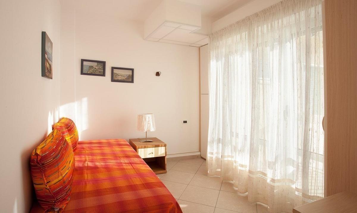 Casavacanze Internazionale Diano Marina Exterior foto